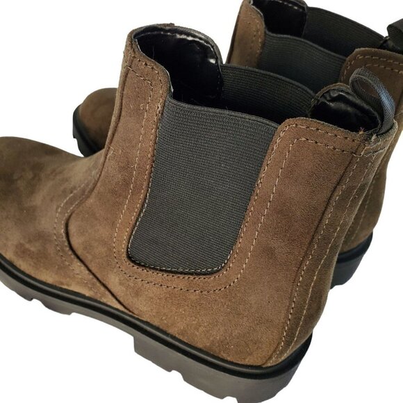 Kenneth Cole Lug Sole Bootie Olive Green Textile Faux Suede Womens Size 9 NWT - Picture 6 of 10